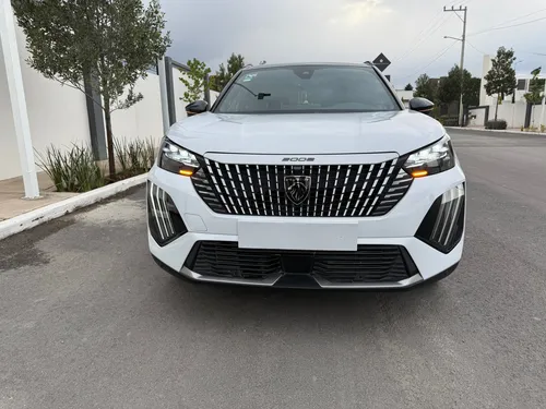 Peugeot 2008 1.2 Turbo, Tela, Aut. Gt 2025