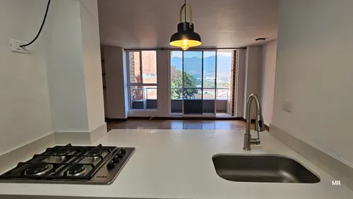 Precioso Apartaestudio En El Poblado
