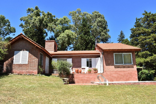 Chalet Tornasol Al Pie De Las Sierras