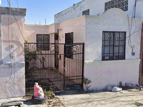 Casa En Remate, Excelente Oportunidad De Inversion. Adjudicada. Hda. Sta. Elena 210, Hacienda Santa Lucía 1er. Sector, 67267 Cdad. Benito Juárez, N.l.