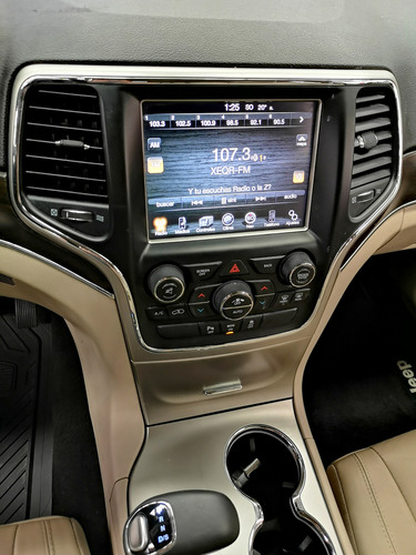 Jeep Grand Cherokee 3.6 Limited V6 4x2 At