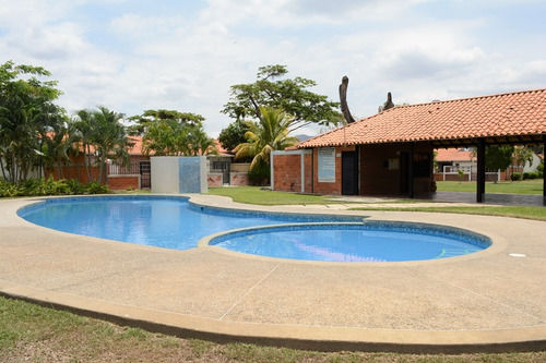 Casa En Valle De Oro San Diego Mcc