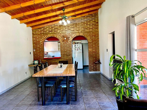 Casa Quinta En Hornero 5140