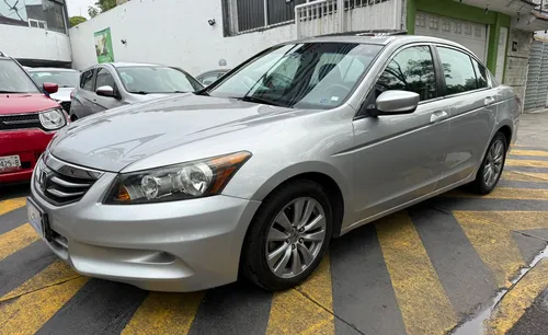 Honda Accord EXL sedan at