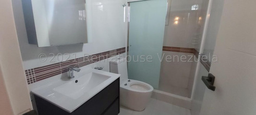 Imagen 17 de 22 de Ana Cárdenas Vende Casa En Los Naranjos Del Cafetal Mls #22-6932