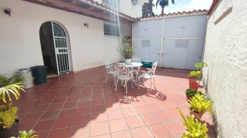 Imagen 1 de 30 de Remax Infinity Vende Bella Casa En Urb. La Viña 128152 Frances Mijares 04144990396