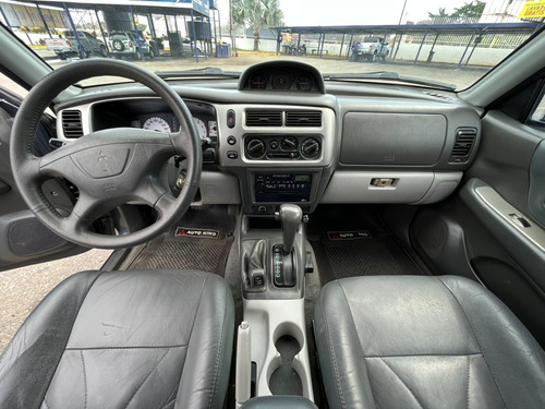 Imagen 11 de 17 de Mitsubishi Montero