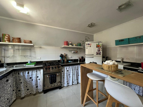 Venta Casa 4 Amb. C/ Garage - Ituzaingo