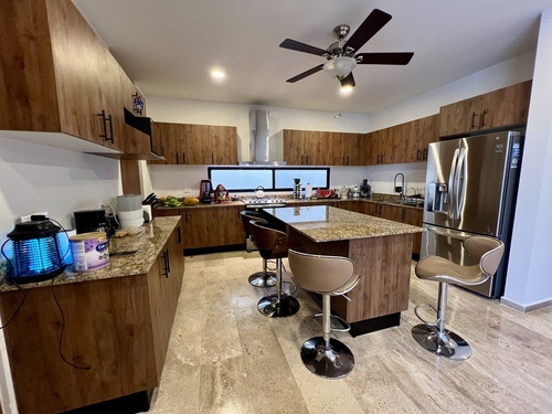 Casa En Venta Con Paneles Solares Al Norte De Merida, Dzitya.
