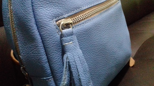 Mochila De Cuero Celeste