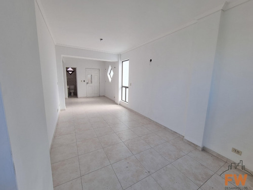 Imagen 2 de 12 de Departamento Venta Lanús Oeste 3 Ambientes Con Cochera