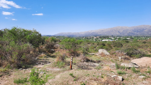 Imagen 4 de 12 de Terreno En Venta La Falda - Escritura - Procrear