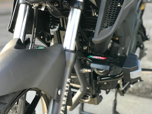 Defensa Sliders Moto Yamaha Fz25 Marca Forze By: Promecol