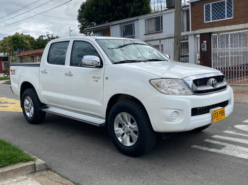 Toyota Hilux 4x4 2500cc Tdi Mt Aa Ab Abs Dh Fe