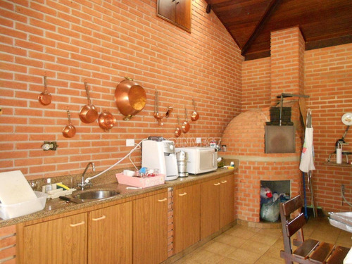 Chácara Com 10 Mil M², Casa De Caseiro, Salão De Festas, Piscina, 7 Dorms Sendo 3 Suítes À Venda, 10000 M² Por R$ 2.000.000 - Das Brotas - Cotia/sp - Ch0245