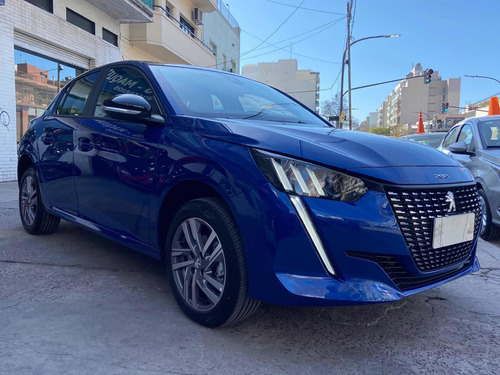 Imagen 2 de 23 de Peugeot 208 2022 1.6 Feline Tiptronic