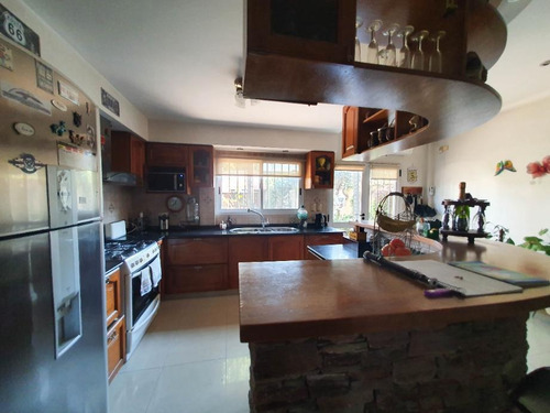 Imagen 9 de 14 de Chalet En Venta En Ituzaingo Norte