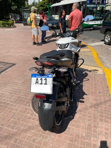 Imagen 3 de 7 de Rouser Bajaj Ns 200 Fi Con Abs