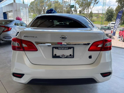 Imagen 6 de 9 de Nissan Sentra 2019 1.8 Advance Mt