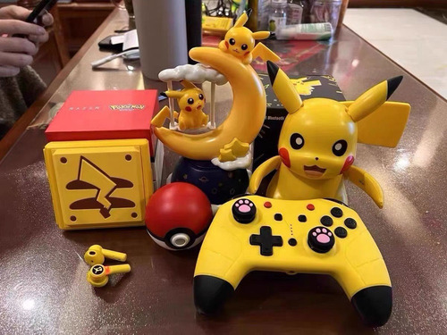 - Nuevos Audífonos Inalámbricos Razer Pokémon Hammerhead Tru