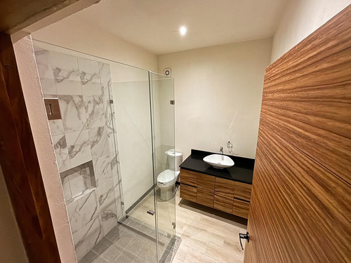 Oportunidad Casa En Venta En Cancun 4 Recamaras, Una En Pb. Cto De Servicio Con Baño