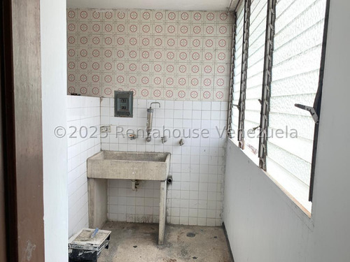 Lindo Edificio Comercial En Venta En Centro Barquisimeto Jr