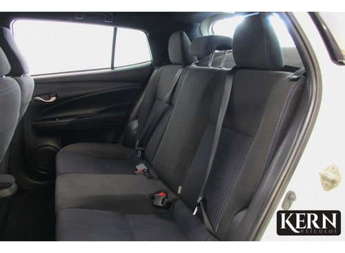 Toyota Yaris 1.3 16V FLEX XL MULTIDRIVE