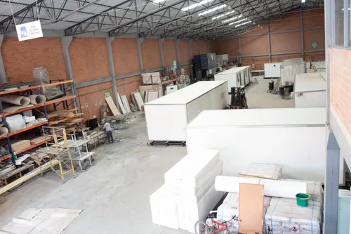 Bodega En Arriendo/venta En Funza. Cod V1030051