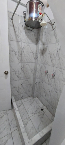 Imagen 8 de 9 de Habitación Con Baño En Callao (cerca Al Aeropuerto)