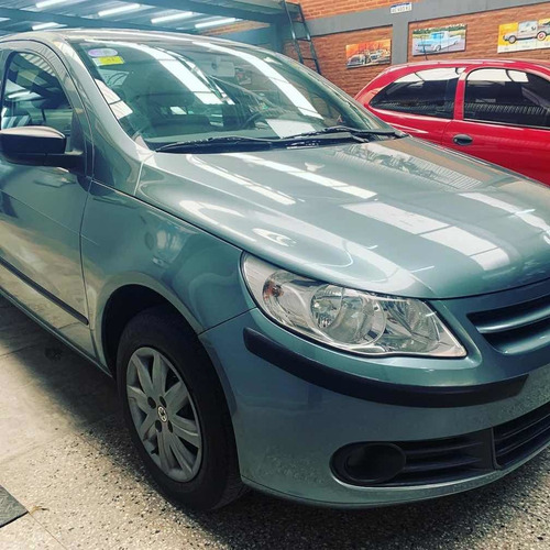 Volkswagen Voyage 1.6 Comfortline 101cv 2012