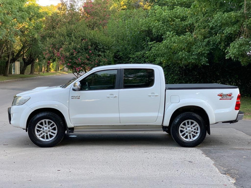 Toyota Hilux 3.0 Cd Srv I 171cv 4x4 2012