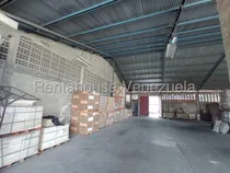 Comprar Rafael Gamarra Ofrece, 2e10212, Galpón En Alquiler De 1.108 Mtrs En La Zona Industrial I De Barquisimeto, Con Fácil Acceso, Alto Tráfico Vehicular Y En Una Zona Estratégica. Posee Oficina Y Baños. 