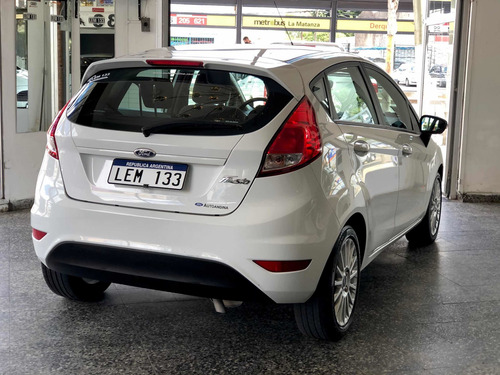 Ford Fiesta Kinectic Se 1.6n L/n Mt Excelente, Anticipo $