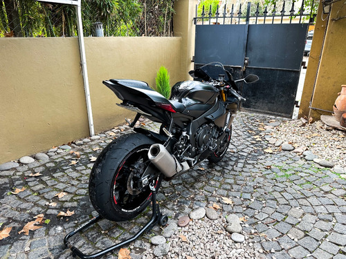 Yamaha R1 (1000 No R6 No Zx10r No S1000rr) *olivos*