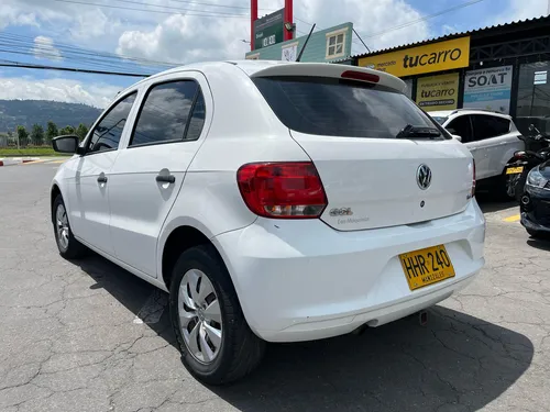 Volkswagen Gol Power 1.6cc MT AA 4X2