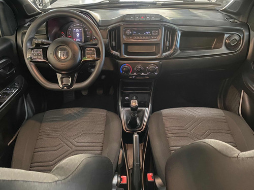 Fiat Strada 1.3 Freedom Cab. Dupla Flex 4p