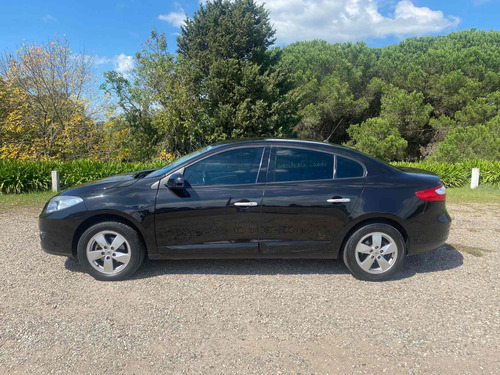 Renault Fluence 2.0 Dynamique 2012