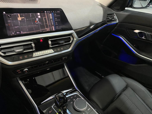 BMW Serie 3 3.0 330i Sedan Sport Line 252cv
