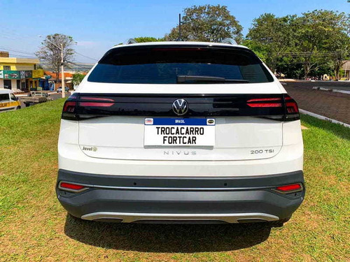 Imagem 5 de 13 de Volkswagen Nivus 1.0 200 Tsi Highline 2021