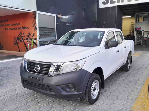 Nissan NP300 DOBLE CAB SE MT AC PAQ SEG