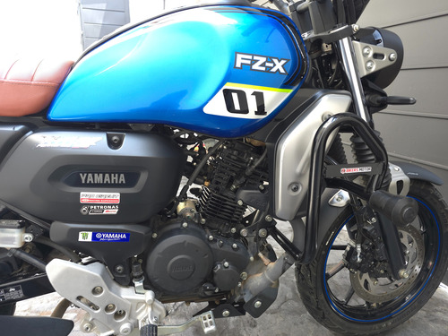 Fz X Colo Azul, Con Frenos De Disco Abs En Rueda Delantera,