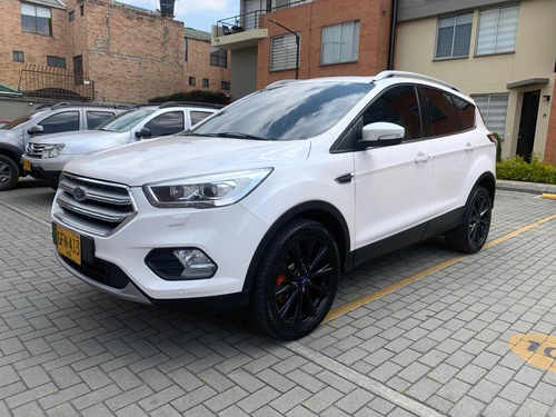 Ford Escape 2.0 Titanium