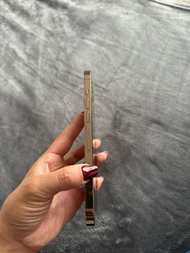 Apple iPhone 14 Pro Max (128 Gb) - Color Oro (Usado)