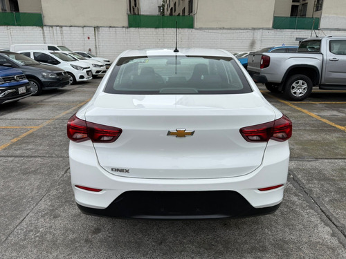 Chevrolet Onix 1.0t Ls At