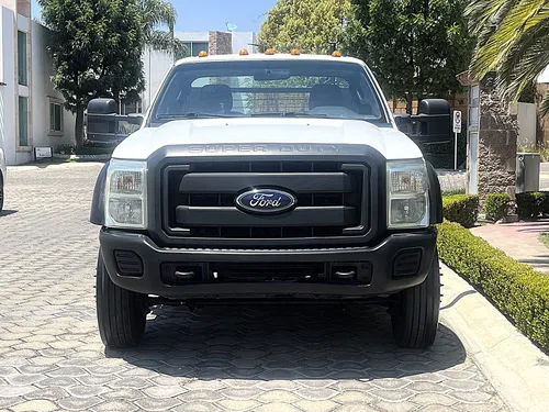 Ford F-550 Super Dutty 2012