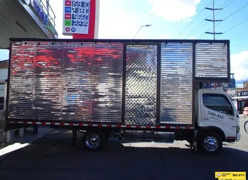 Hino Dutro Max 4.0