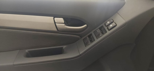 Imagem 8 de 10 de Chevrolet S10 2.4 Lt 4x2 Cd Flex