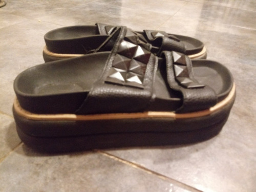 Sandalias Gomones Negras 39/40 Usadas