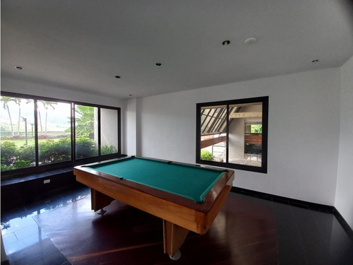 Venta Apartamento Colinas De Tamanaco - Vista, Piscina, Tennis.