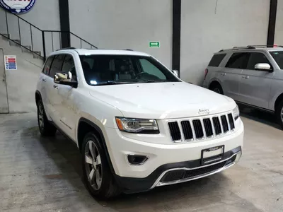 Jeep Grand Cherokee 5.7 V8 Limited Lujo 4x2 At